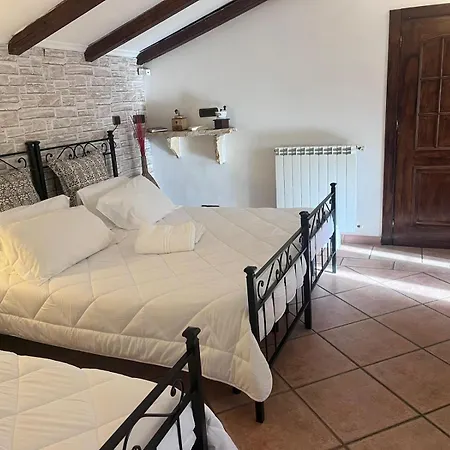 Scuderie Vgb Camera Piscina E Maneggio 萨克奥法诺